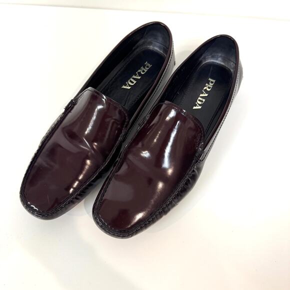 PRADA Shell Cordovan Burgundy Driving Loafer 10 Patent Leather Moccasin Driver